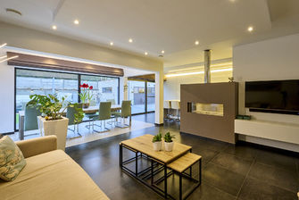 Appartementsgebouw te koop in Genk