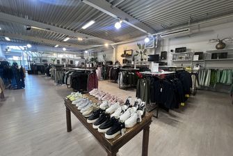 Baanwinkel te huur in Genk