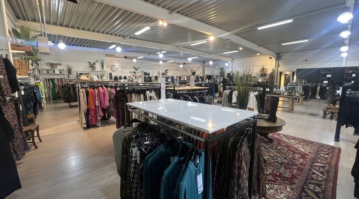 Baanwinkel te huur in Genk