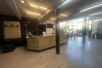 Baanwinkel te huur in Genk