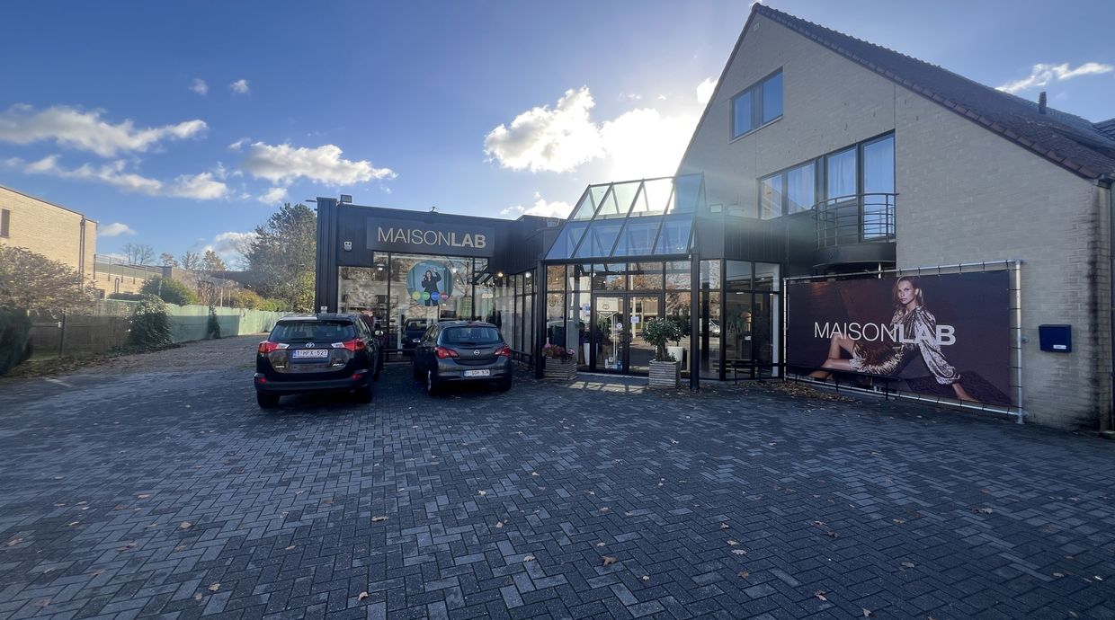 Baanwinkel te huur in Genk