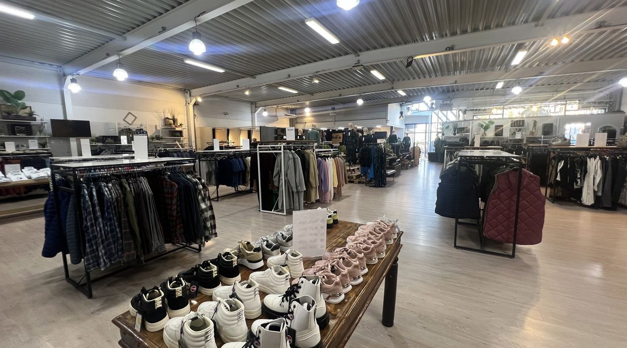 Baanwinkel te huur in Genk