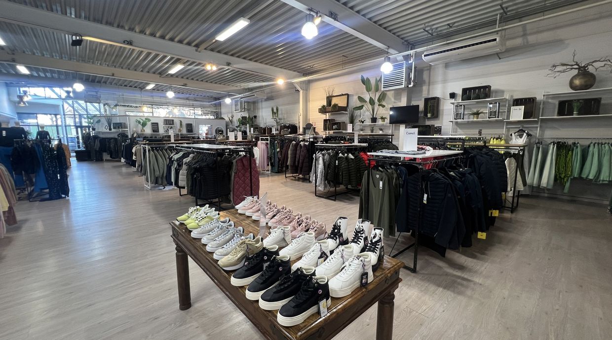 Baanwinkel te huur in Genk