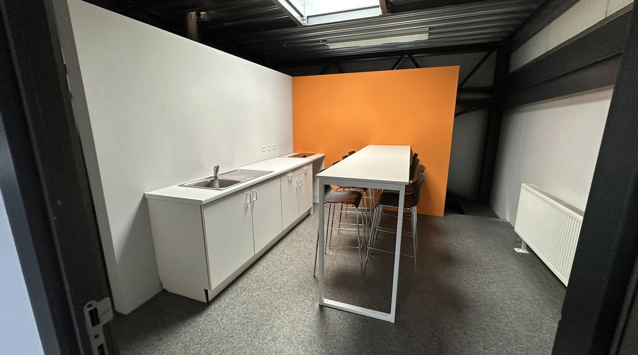 Bedrijfsgebouw te huur in Hasselt