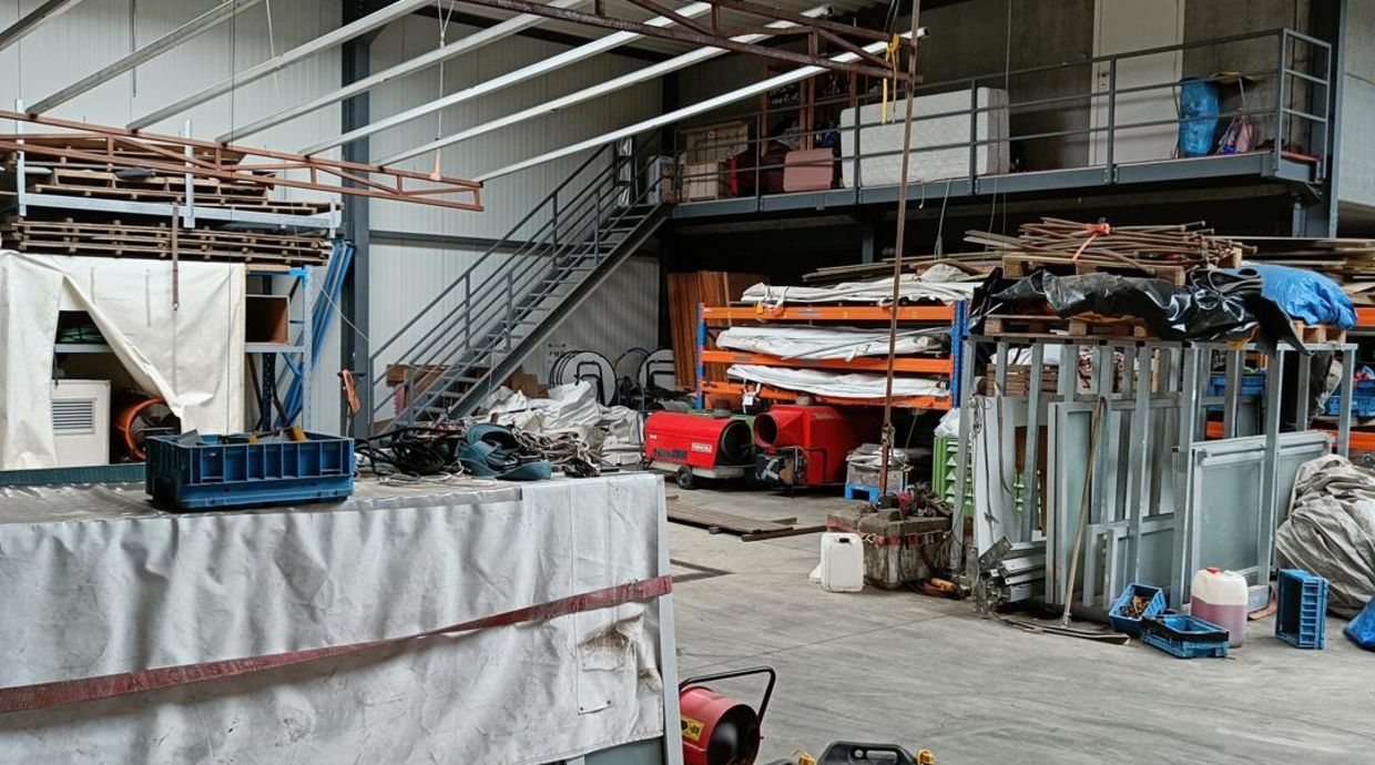 Bedrijfsgebouw te huur in Meeuwen-Gruitrode