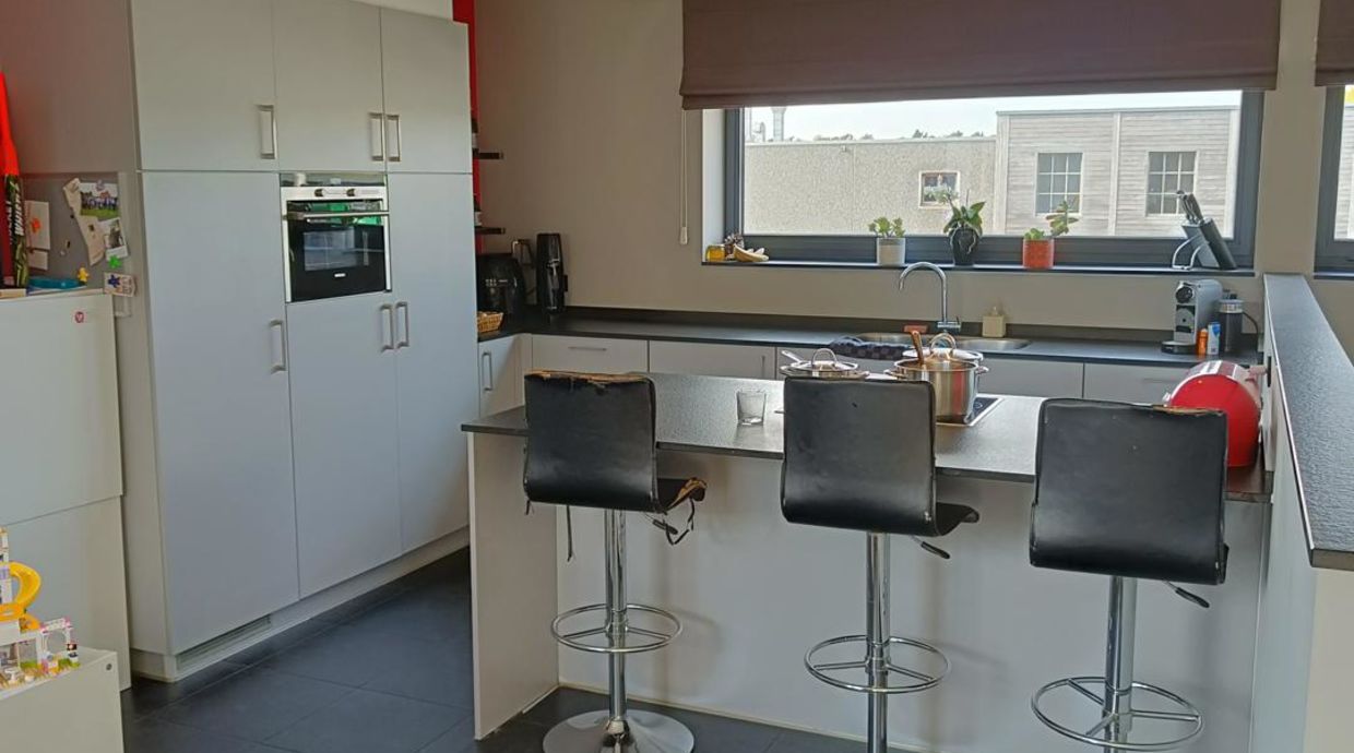 Bedrijfsgebouw te huur in Meeuwen-Gruitrode