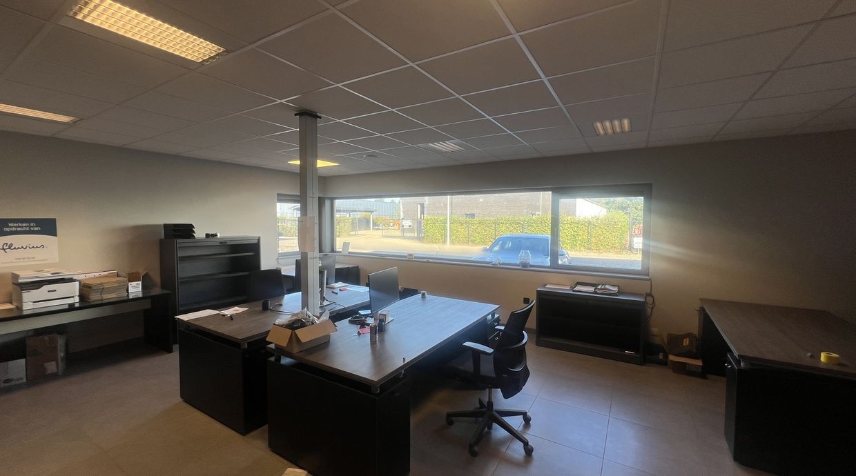 Bedrijfsgebouw te koop in Zonhoven