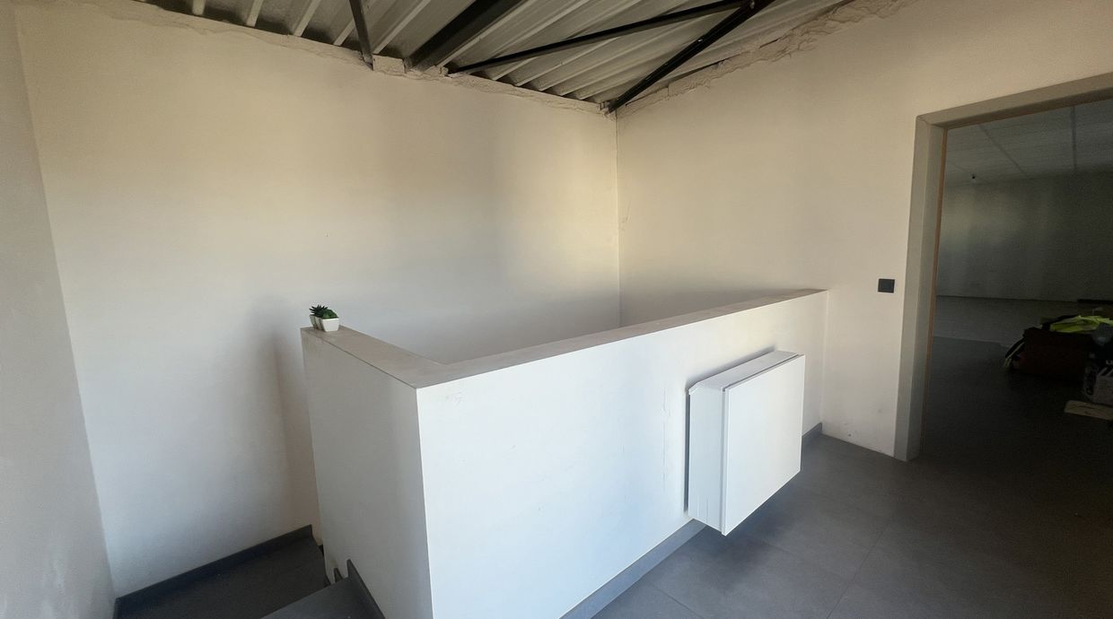 Bedrijfsgebouw te koop in Zonhoven