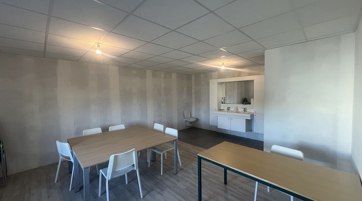 Bedrijfsgebouw te koop in Zonhoven