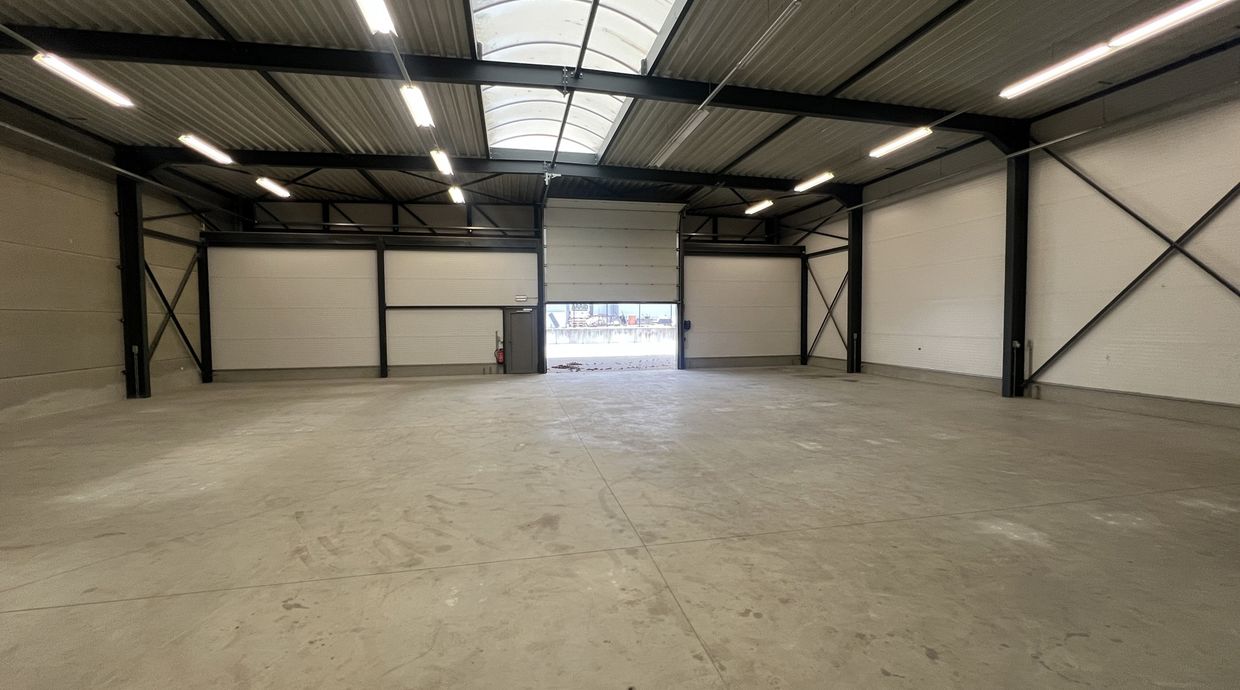 Bedrijfsgebouw te koop in Zonhoven