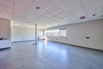 Bedrijfsgebouw te koop in Zonhoven