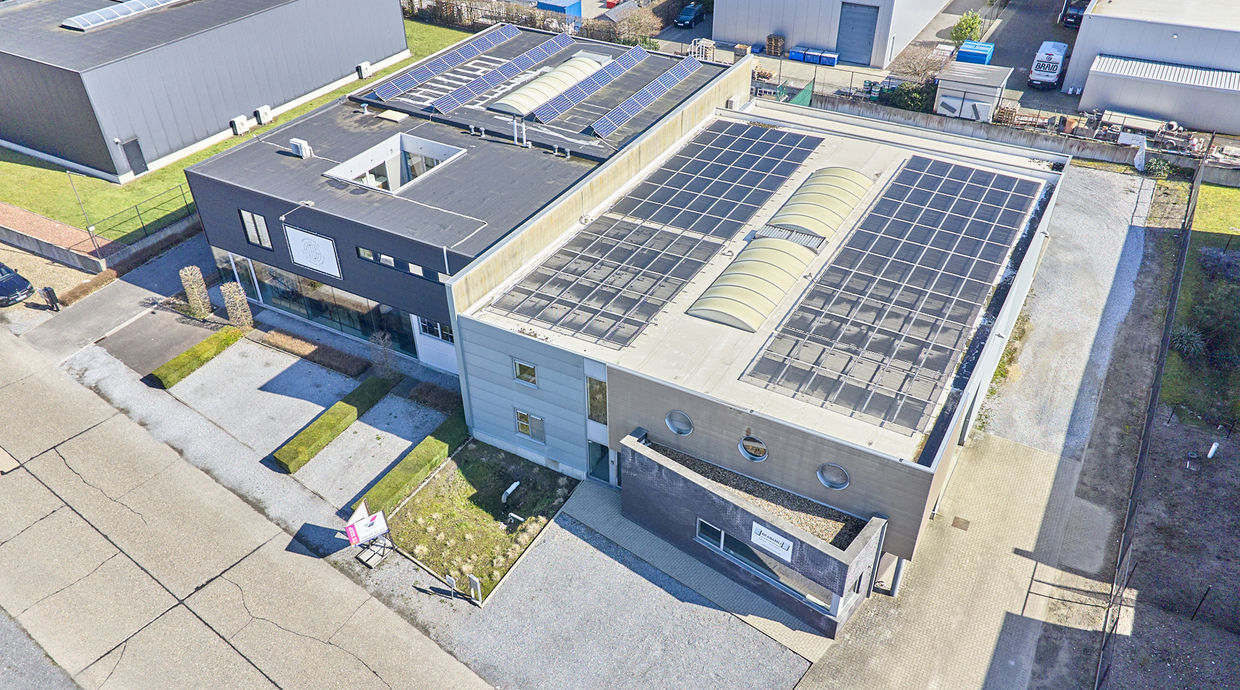 Bedrijfsgebouw te koop in Zonhoven