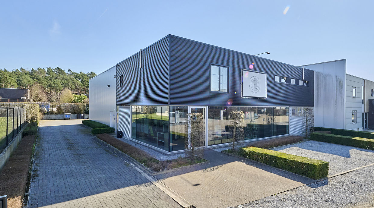 Bedrijfsgebouw te koop in Zonhoven