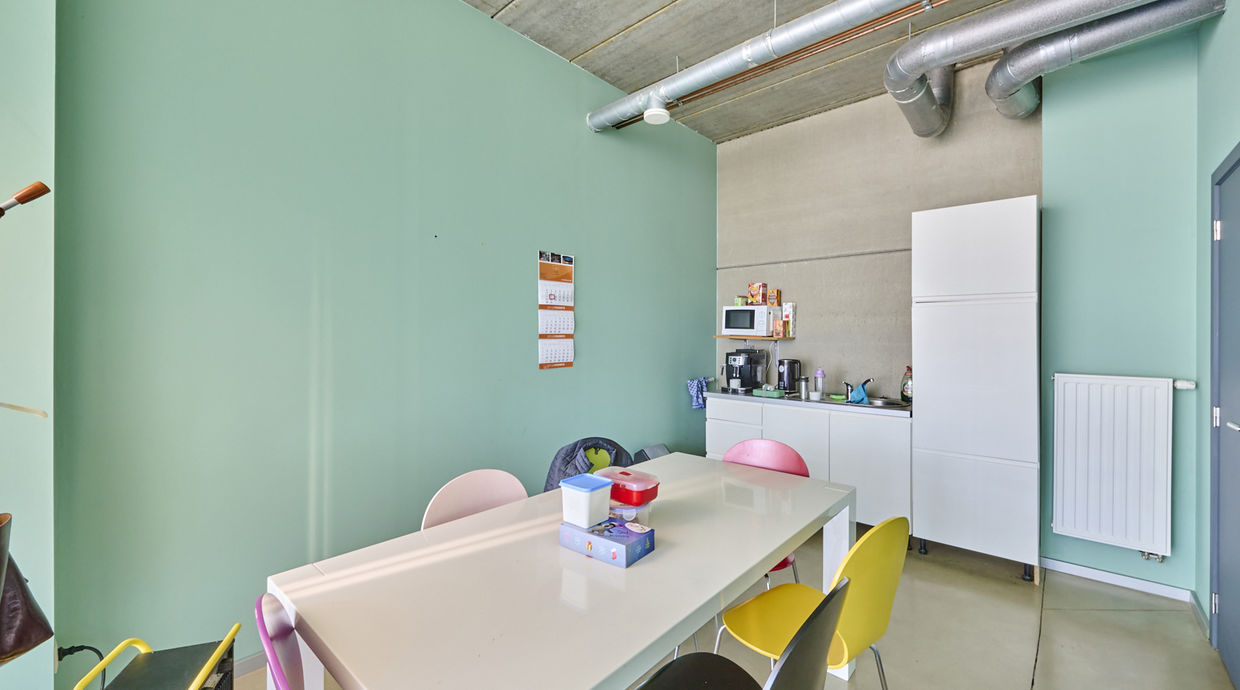 Bedrijfsgebouw te koop in Zonhoven