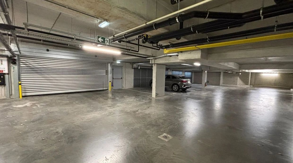 Binnenstaanplaats te huur in Genk