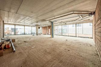 Commercieel gelijkvloers te huur in Ham