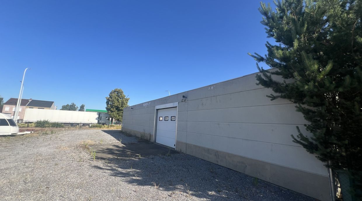 Commerciële building te koop in Dilsen-Stokkem