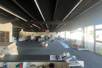 Commerciële building te koop in Dilsen-Stokkem