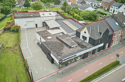 Commerciële building te koop in Hasselt