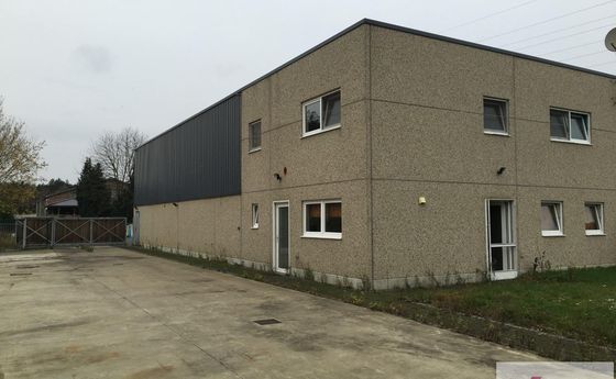 Gebouw voor gemengd gebruik te huur in Dilsen-Stokkem