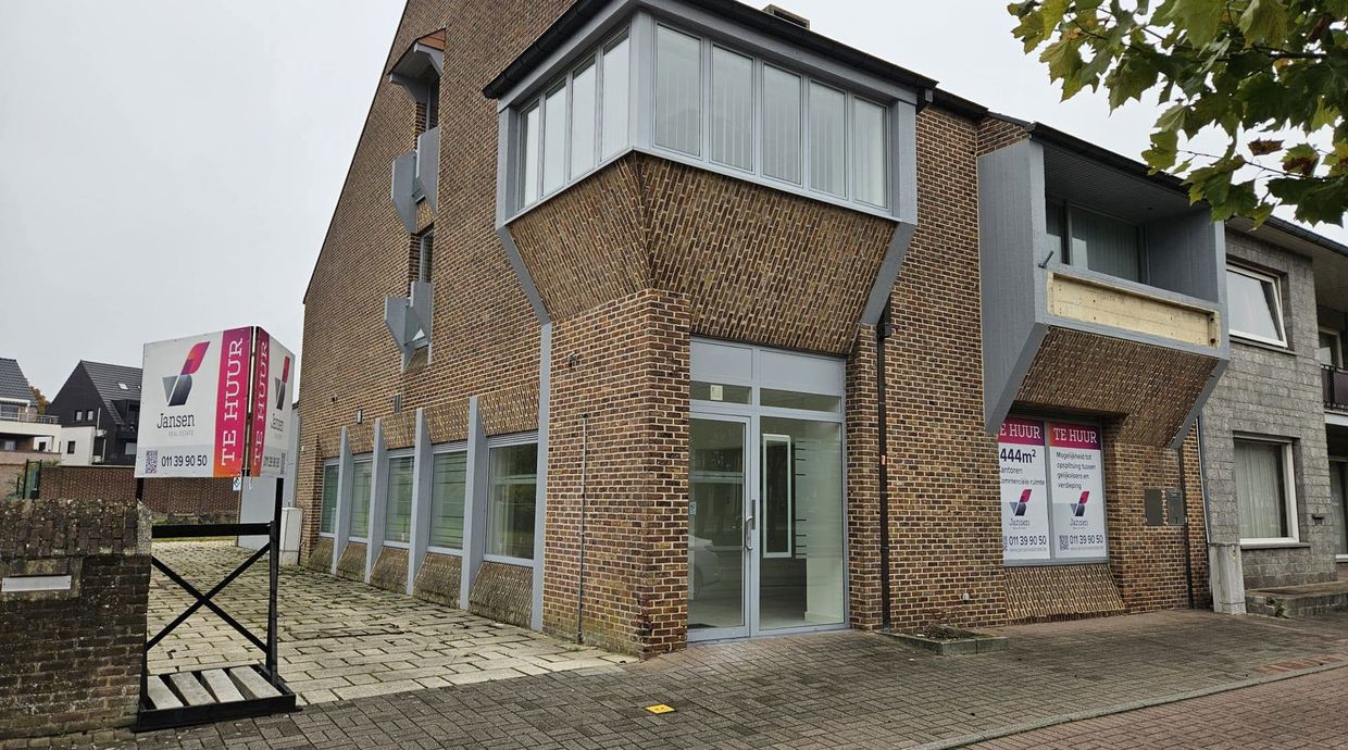 Gebouw voor gemengd gebruik te huur in Meeuwen-Gruitrode