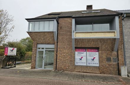 Gebouw voor gemengd gebruik te huur in Meeuwen-Gruitrode