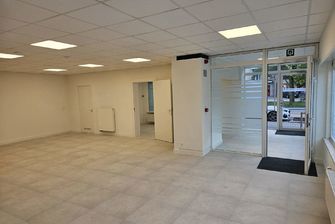 Gebouw voor gemengd gebruik te huur in Meeuwen-Gruitrode