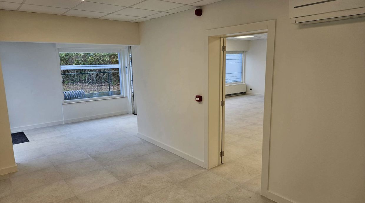 Gebouw voor gemengd gebruik te huur in Meeuwen-Gruitrode