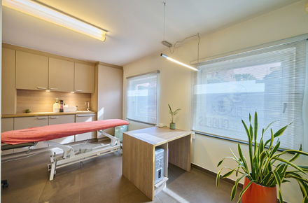 Gebouw voor gemengd gebruik te huur in Opglabbeek