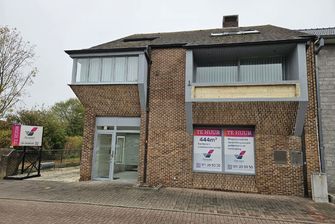 Gebouw voor gemengd gebruik te huur in Oudsbergen