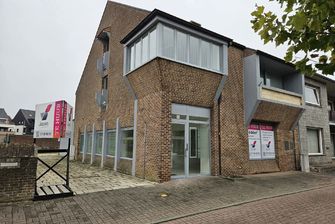 Gebouw voor gemengd gebruik te huur in Oudsbergen