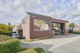 Gebouw voor gemengd gebruik te koop in Bree