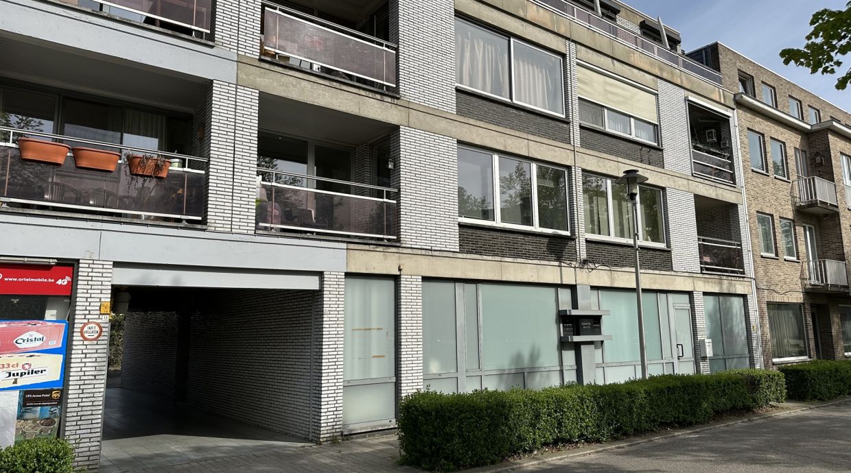 Gebouw voor gemengd gebruik te koop in Diepenbeek