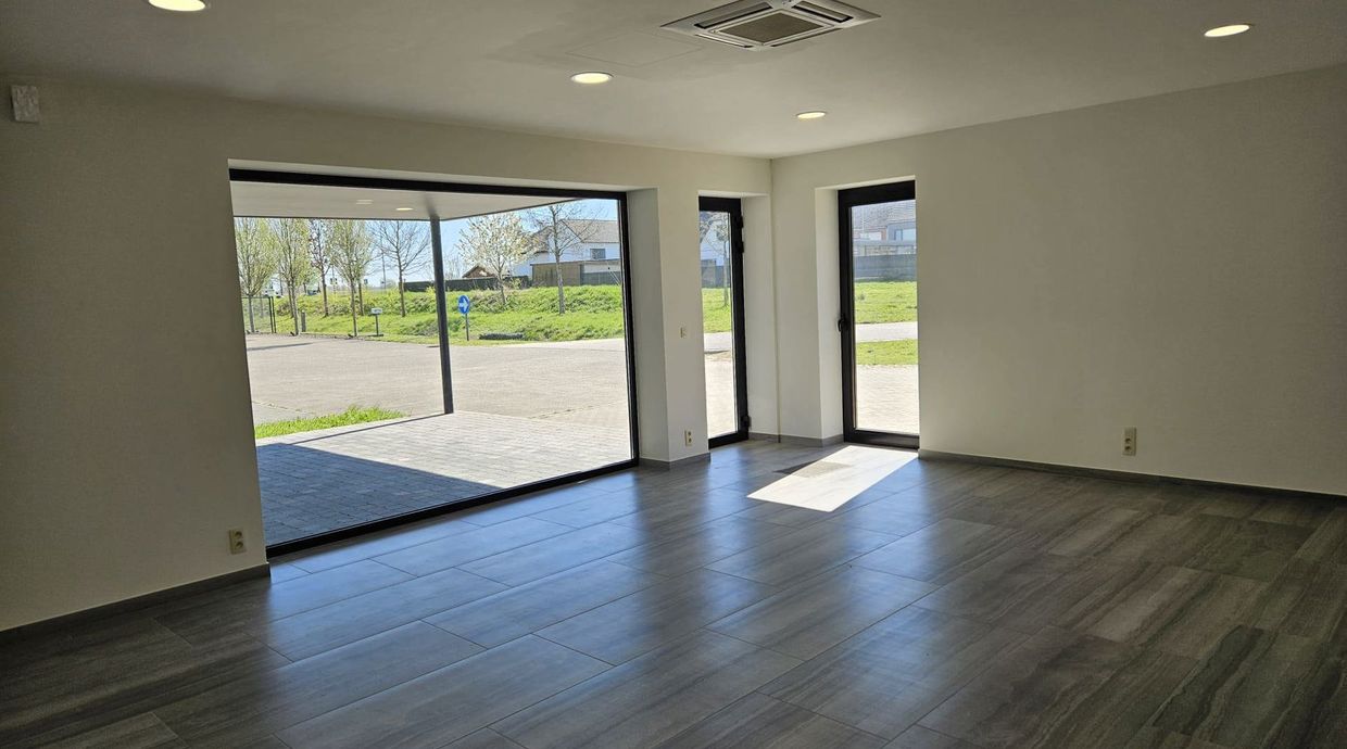 Gebouw voor gemengd gebruik te koop in Diepenbeek