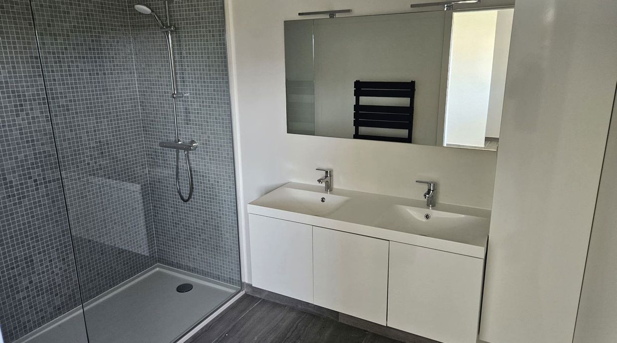 Gebouw voor gemengd gebruik te koop in Diepenbeek