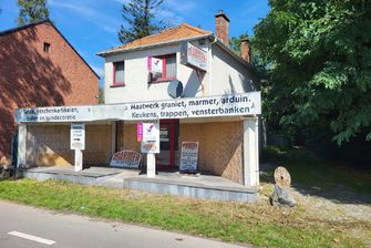 Gebouw voor gemengd gebruik te koop in Genk