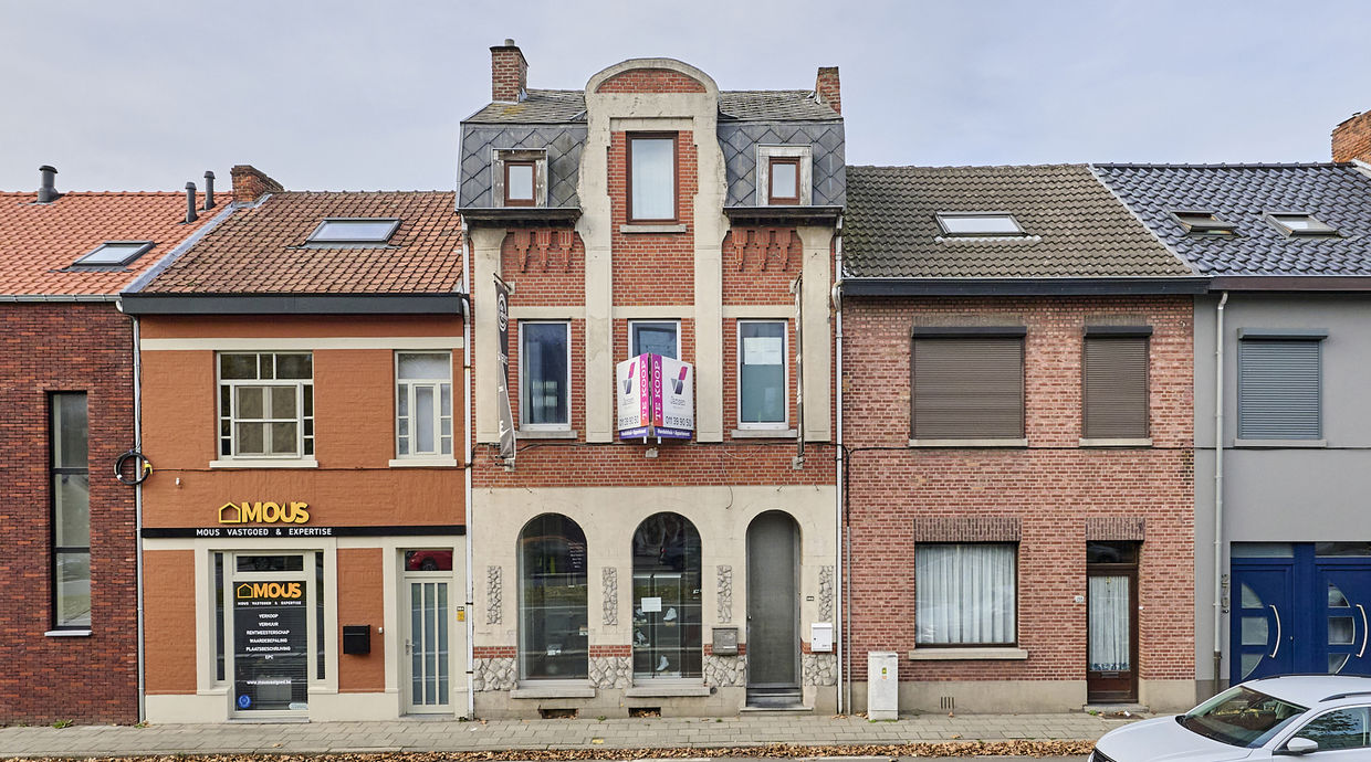 Gebouw voor gemengd gebruik te koop in Hasselt