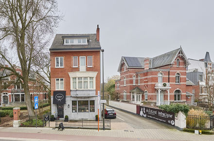 Gebouw voor gemengd gebruik te koop in Hasselt