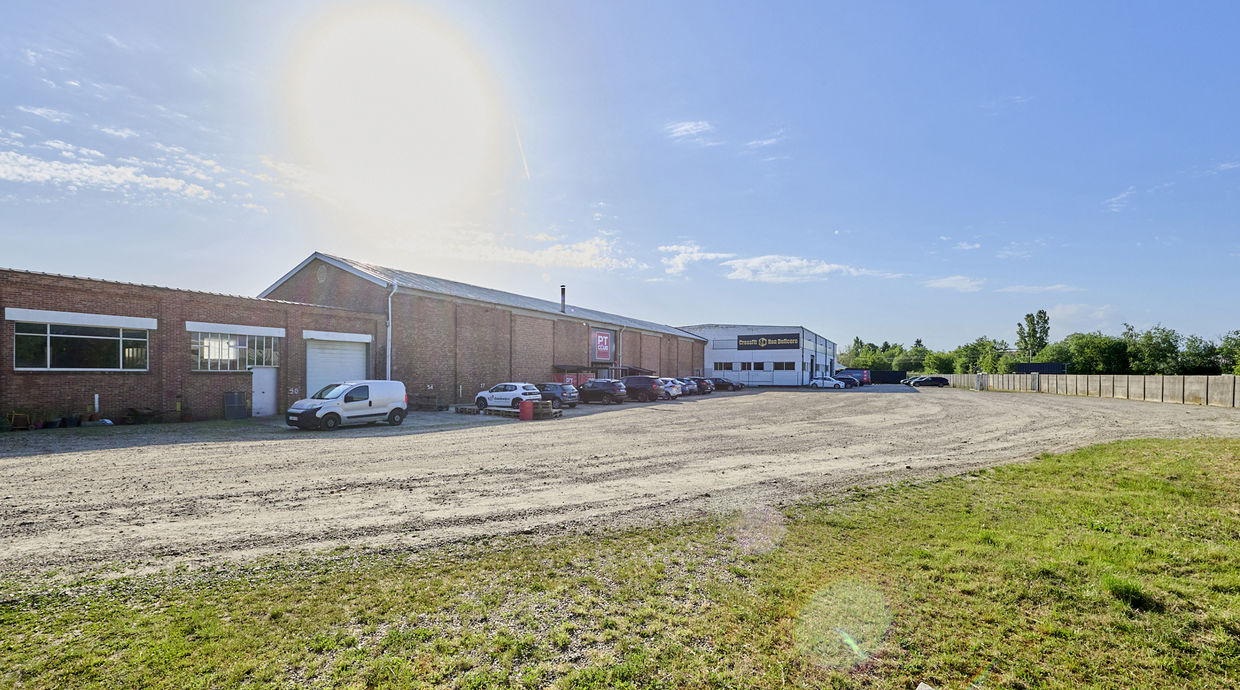 Gebouw voor gemengd gebruik te koop in Hasselt