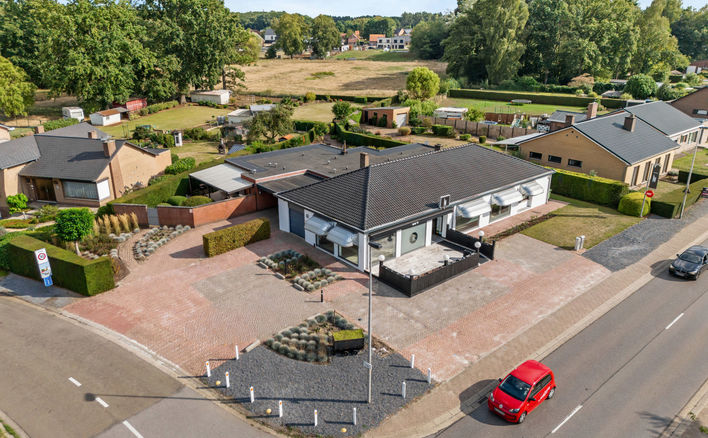 Gebouw voor gemengd gebruik te koop in Heusden-Zolder