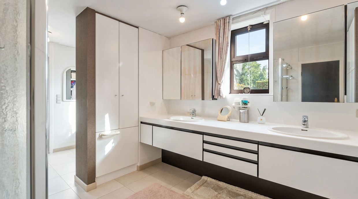 Gebouw voor gemengd gebruik te koop in Heusden-Zolder