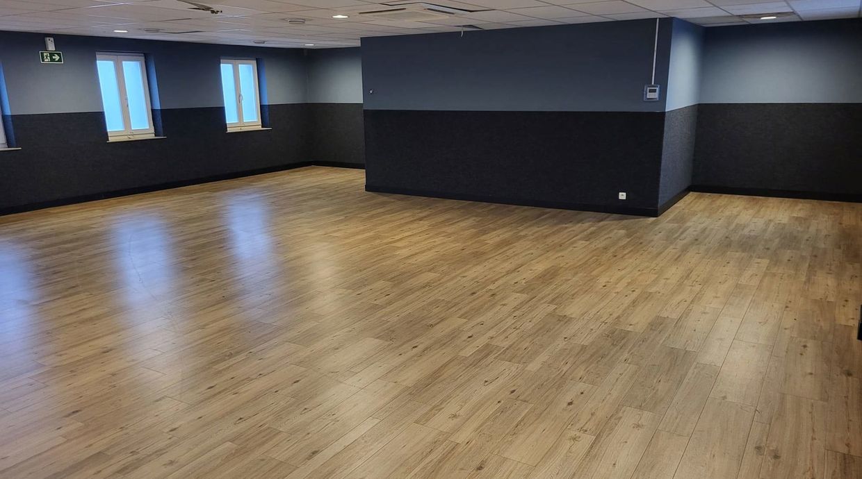 Gebouw voor gemengd gebruik te koop in Maasmechelen