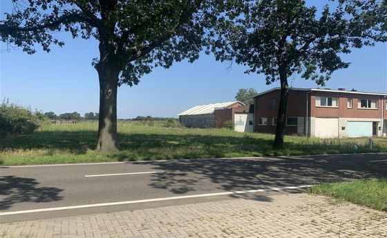 Gebouw voor gemengd gebruik te koop in Meeuwen-Gruitrode