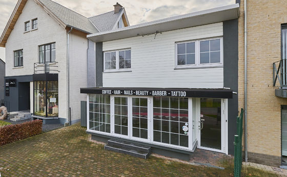 Gebouw voor gemengd gebruik te koop in Oudsbergen