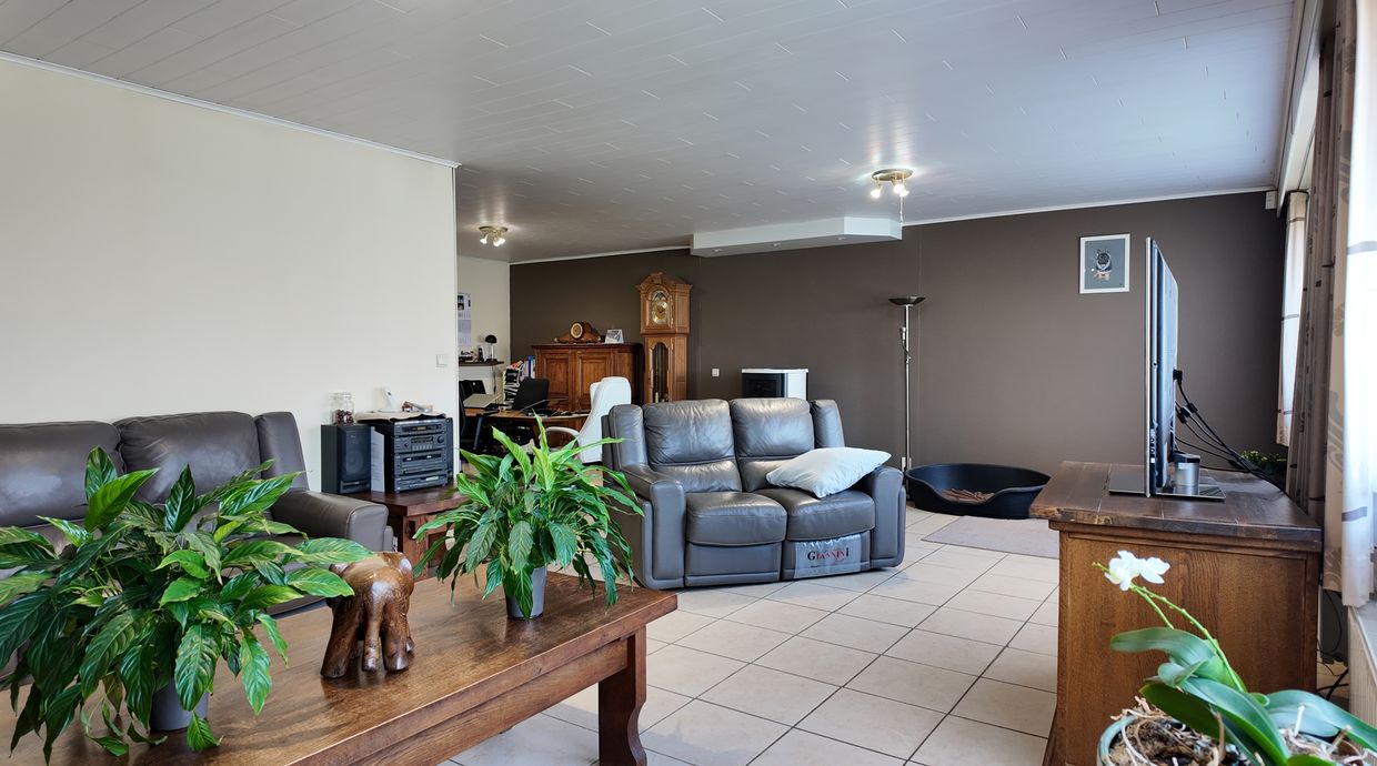 Gebouw voor gemengd gebruik te koop in Zutendaal