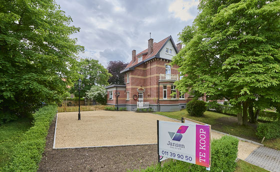 Herenhuis te koop in Genk