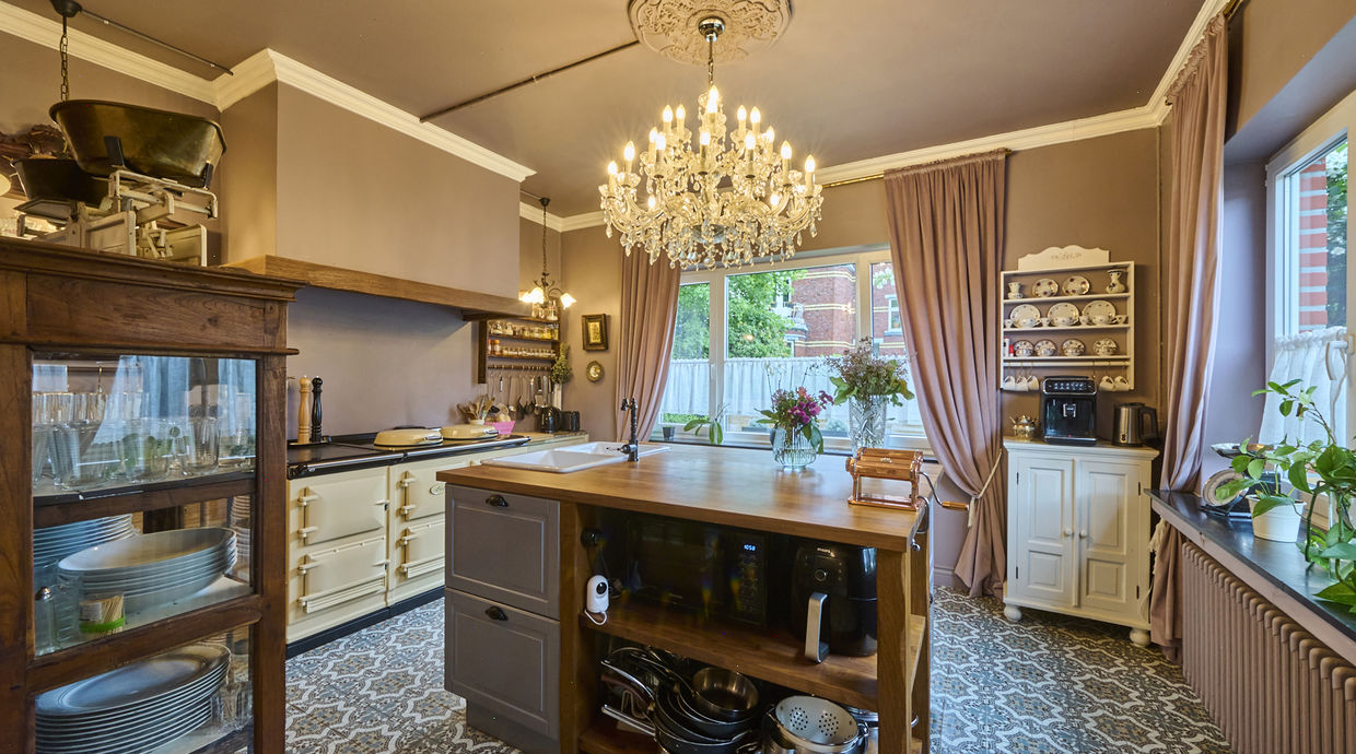 Herenhuis te koop in Genk