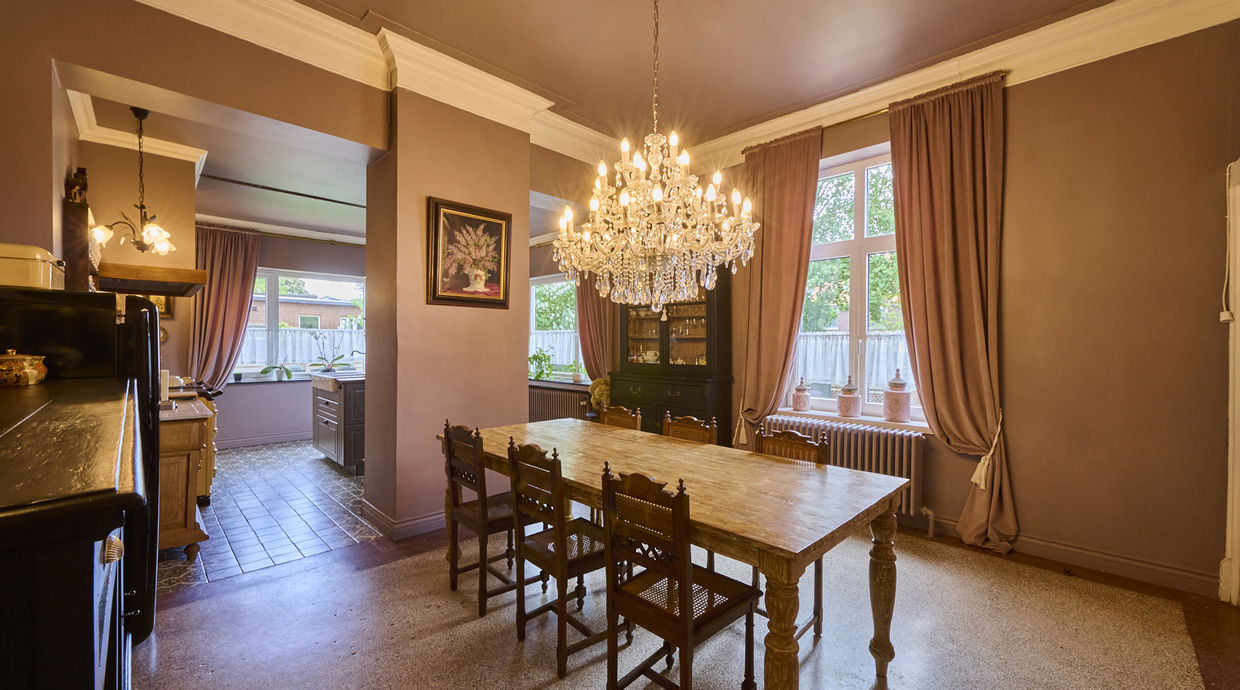 Herenhuis te koop in Genk