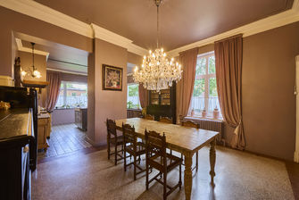 Herenhuis te koop in Genk