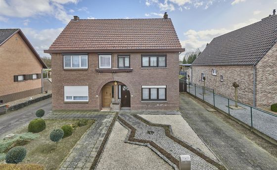 Huis te koop in Meeuwen-Gruitrode